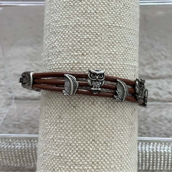 Owl Design Black and Gold or Brown and Silver Bracelet - Choose 1! - Picture 11 of 13